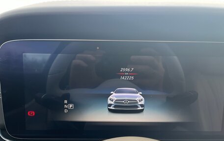 Mercedes-Benz CLS, 2020 год, 5 800 000 рублей, 30 фотография