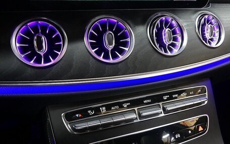 Mercedes-Benz CLS, 2022 год, 6 320 000 рублей, 14 фотография