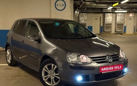 Volkswagen Golf V, 2006 год, 400 000 рублей, 2 фотография