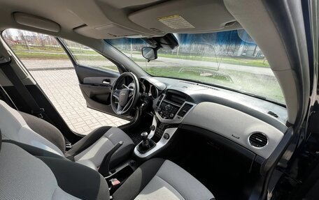 Chevrolet Cruze II, 2012 год, 780 000 рублей, 9 фотография