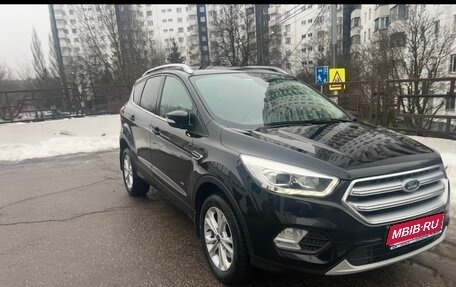 Ford Kuga III, 2019 год, 1 950 000 рублей, 1 фотография