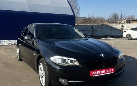BMW 5 серия, 2012 год, 1 450 000 рублей, 2 фотография
