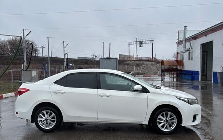 Toyota Corolla, 2013 год, 1 370 000 рублей, 4 фотография