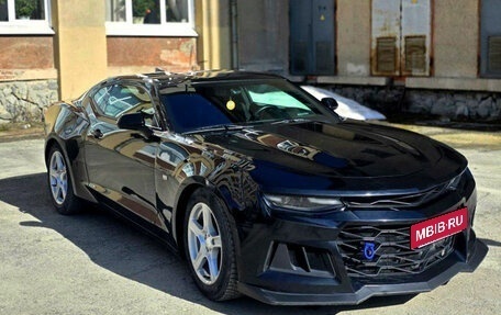 Chevrolet Camaro VI, 2019 год, 2 850 000 рублей, 3 фотография