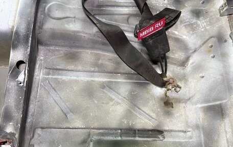 Mercedes-Benz E-Класс, 1995 год, 350 000 рублей, 38 фотография