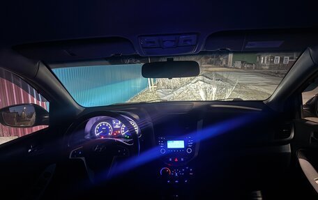 Hyundai Solaris II рестайлинг, 2011 год, 790 000 рублей, 12 фотография