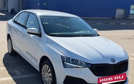 Skoda Rapid II, 2021 год, 1 600 000 рублей, 4 фотография