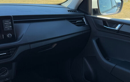 Skoda Rapid II, 2021 год, 1 600 000 рублей, 20 фотография