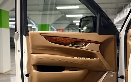 Cadillac Escalade IV, 2015 год, 5 200 000 рублей, 10 фотография