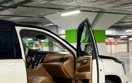 Cadillac Escalade IV, 2015 год, 5 200 000 рублей, 27 фотография