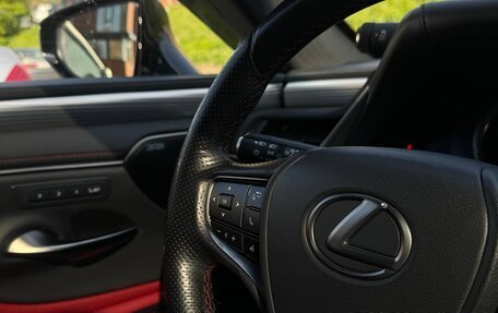 Lexus ES VII, 2021 год, 4 450 000 рублей, 1 фотография