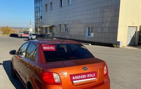 KIA Rio II, 2010 год, 385 000 рублей, 4 фотография
