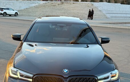 BMW 5 серия, 2021 год, 4 490 000 рублей, 2 фотография