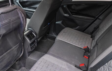 Volkswagen Tiguan II, 2021 год, 3 000 000 рублей, 2 фотография