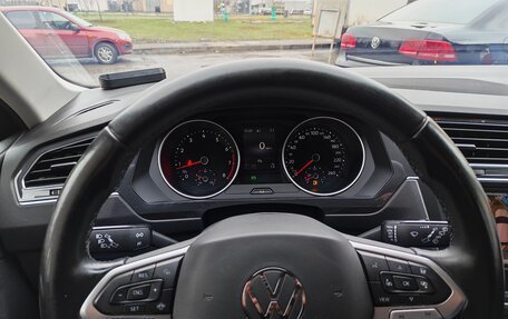 Volkswagen Tiguan II, 2021 год, 3 000 000 рублей, 8 фотография