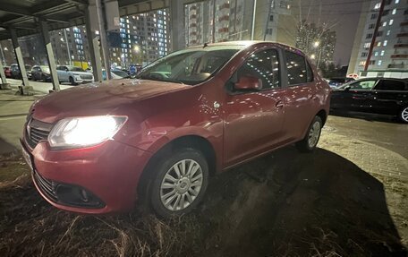 Renault Logan II, 2016 год, 740 000 рублей, 2 фотография