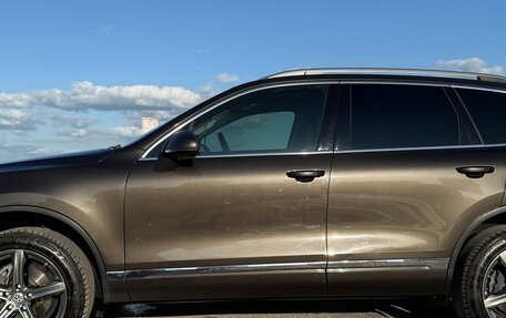 Volkswagen Touareg III, 2016 год, 3 270 000 рублей, 10 фотография