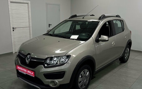 Renault Sandero II рестайлинг, 2018 год, 1 050 000 рублей, 1 фотография