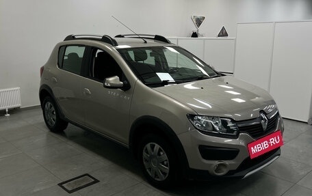 Renault Sandero II рестайлинг, 2018 год, 1 050 000 рублей, 3 фотография