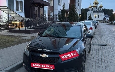 Chevrolet Cruze II, 2010 год, 650 000 рублей, 2 фотография