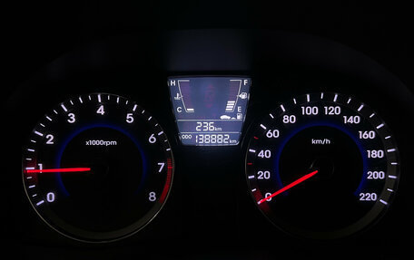 Hyundai Solaris II рестайлинг, 2012 год, 690 000 рублей, 8 фотография