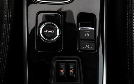 Mitsubishi Outlander III рестайлинг 3, 2018 год, 2 199 000 рублей, 17 фотография