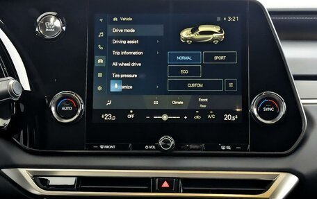 Lexus RX IV рестайлинг, 2025 год, 8 800 000 рублей, 11 фотография