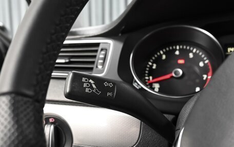 Volkswagen Jetta VI, 2014 год, 1 279 000 рублей, 16 фотография