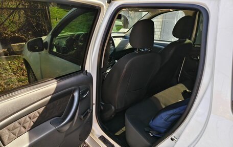 Renault Duster I рестайлинг, 2018 год, 1 400 000 рублей, 14 фотография