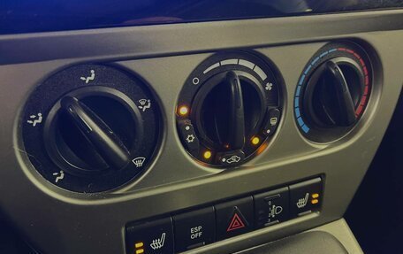 Jeep Liberty (Patriot), 2007 год, 900 000 рублей, 18 фотография