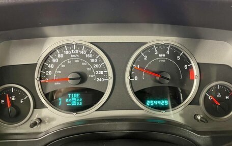 Jeep Liberty (Patriot), 2007 год, 900 000 рублей, 16 фотография