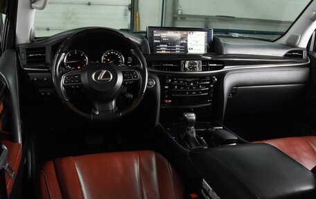 Lexus LX III, 2016 год, 8 025 000 рублей, 6 фотография