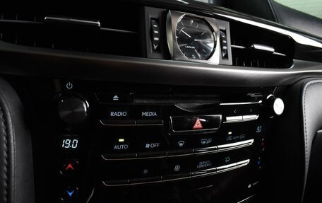 Lexus LX III, 2016 год, 8 025 000 рублей, 26 фотография