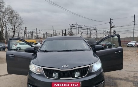 KIA Rio III рестайлинг, 2016 год, 600 000 рублей, 1 фотография