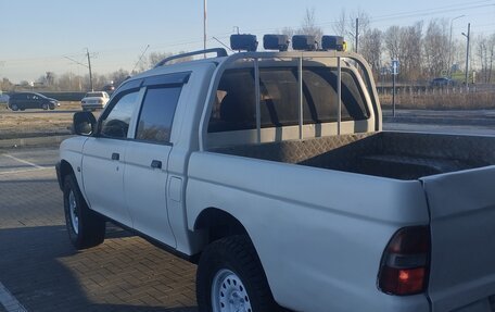 Mitsubishi L200 III рестайлинг, 1997 год, 450 000 рублей, 6 фотография