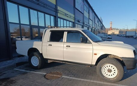 Mitsubishi L200 III рестайлинг, 1997 год, 450 000 рублей, 2 фотография