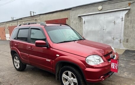 Chevrolet Niva I рестайлинг, 2015 год, 600 000 рублей, 7 фотография