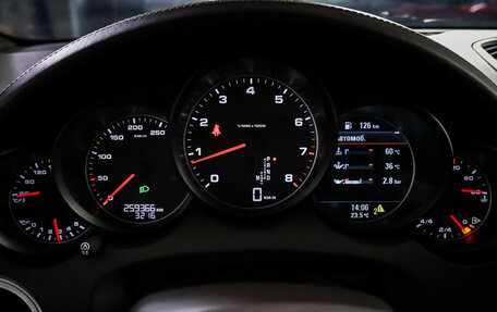 Porsche Cayenne III, 2012 год, 2 290 000 рублей, 16 фотография