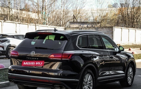 Volkswagen Touareg III, 2021 год, 4 999 000 рублей, 5 фотография