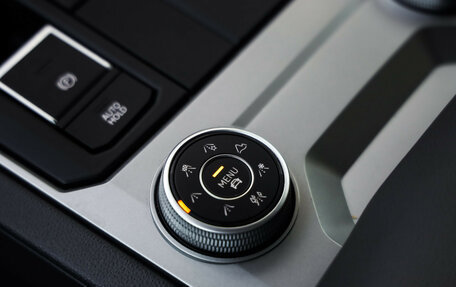 Volkswagen Touareg III, 2021 год, 4 999 000 рублей, 20 фотография