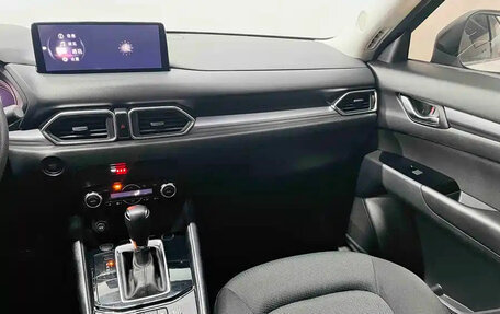 Mazda CX-5 II, 2025 год, 2 450 000 рублей, 13 фотография