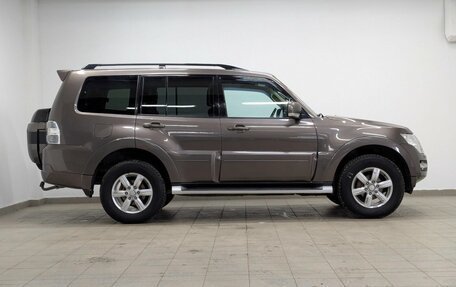 Mitsubishi Pajero IV, 2015 год, 2 645 000 рублей, 29 фотография