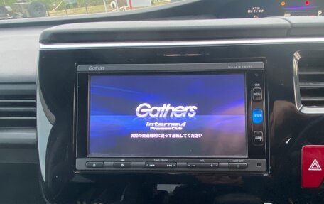 Honda Stepwgn IV, 2016 год, 2 000 000 рублей, 9 фотография