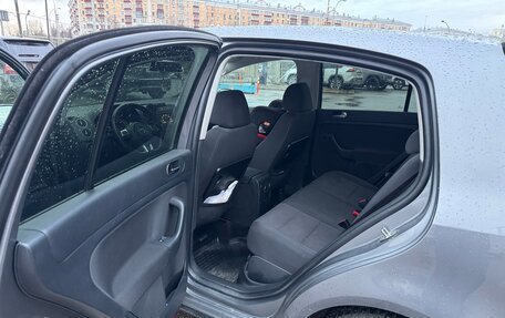 Volkswagen Golf Plus II, 2011 год, 720 000 рублей, 25 фотография