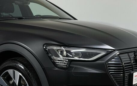 Audi e-tron I, 2021 год, 3 950 000 рублей, 24 фотография