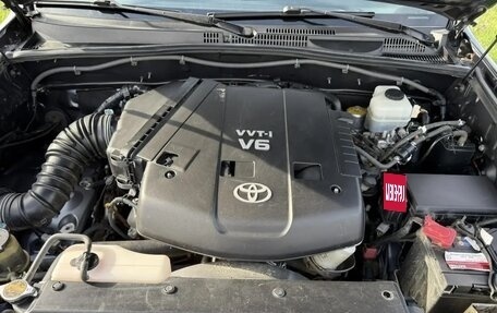 Toyota Land Cruiser Prado 120 рестайлинг, 2008 год, 1 790 000 рублей, 5 фотография