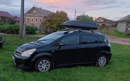 Toyota Corolla Verso I, 2006 год, 670 000 рублей, 1 фотография