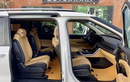 KIA Carnival, 2020 год, 3 750 000 рублей, 15 фотография