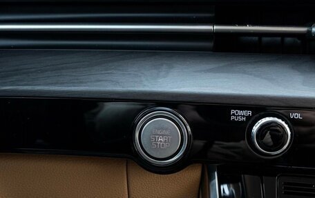 KIA Carnival, 2020 год, 3 750 000 рублей, 21 фотография