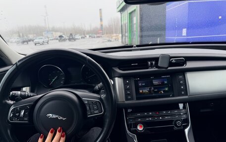 Jaguar XF II, 2016 год, 1 785 000 рублей, 6 фотография